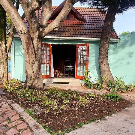 Cozy Cottage +/- 500M From The Beach Cidade Do Cabo Exterior foto