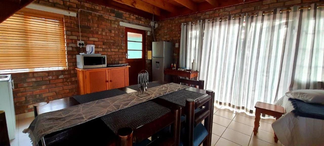 Cozy Cottage +/- 500M From The Beach Cidade Do Cabo Exterior foto