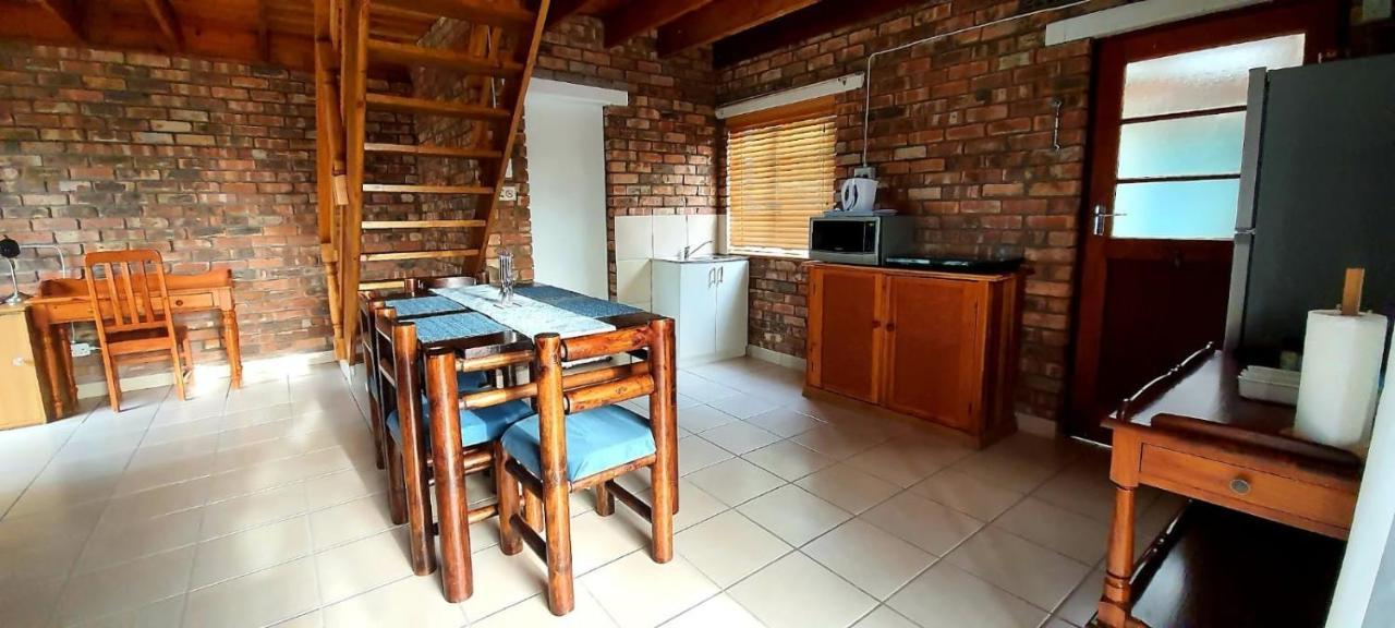 Cozy Cottage +/- 500M From The Beach Cidade Do Cabo Exterior foto